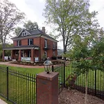 Bunn House - A Boutique Hotel